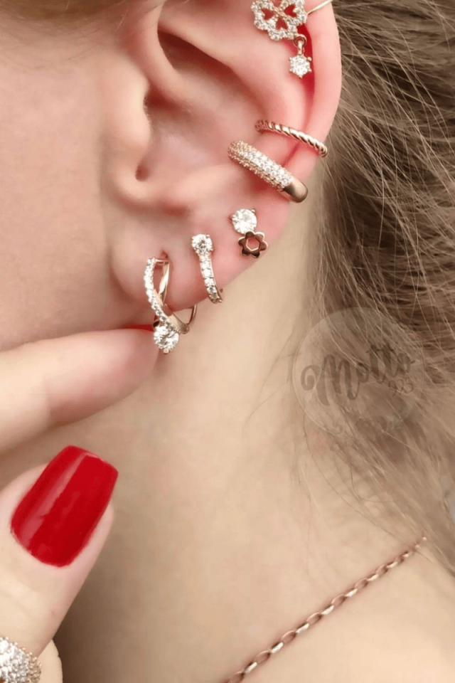 Yarım Tur Taşlı Earcuff Küpe - Rosegold