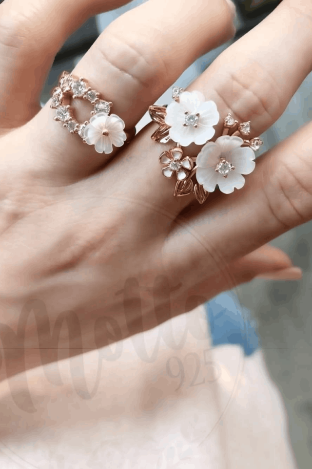 İthal Sedef Çiçek Motifi & Mineli Tasarım Yüzük